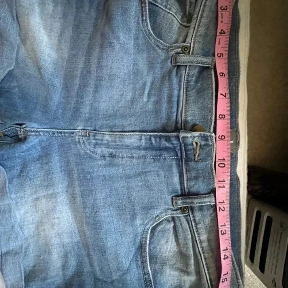 Soho Denim Jean Shorts-Denim Blue-Size 8